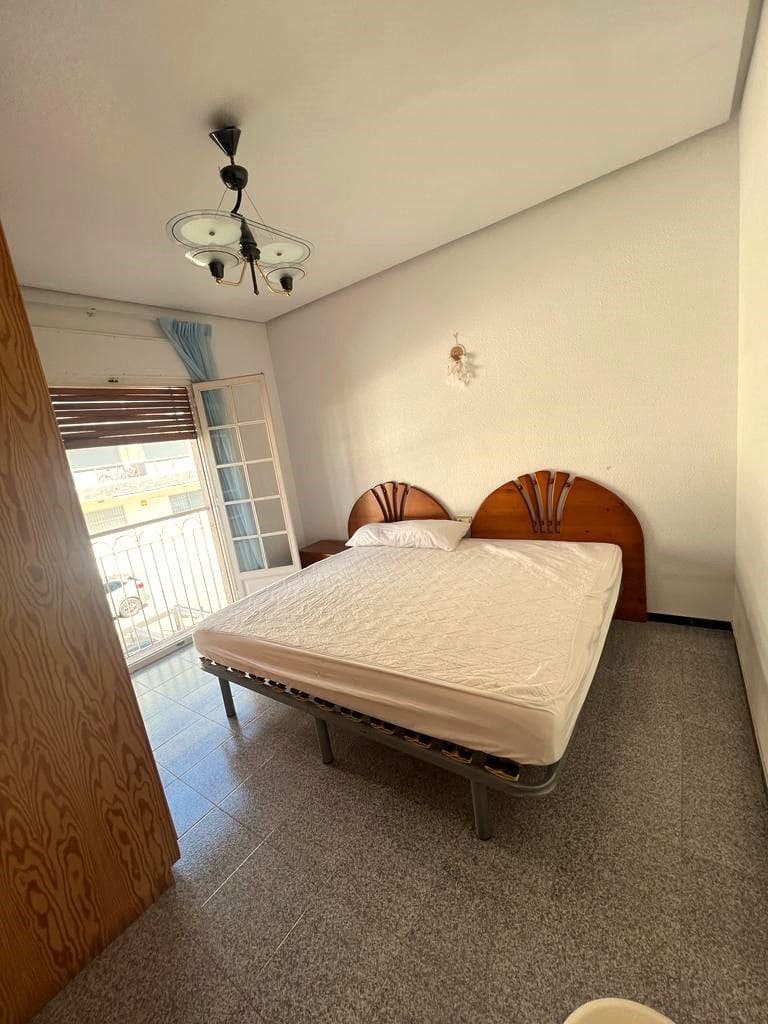 4 makuuhuone Omakotitalo myytävänä paikassa Santa Pola - 290 000 € (Ref: 9625372)