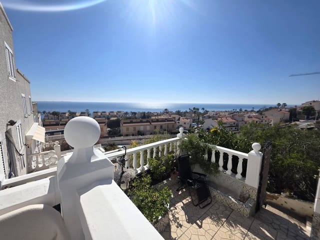 2 slaapkamer Halfvrijstaande villa te koop in Santa Pola met garage - € 199.000 (Ref: 9637189)