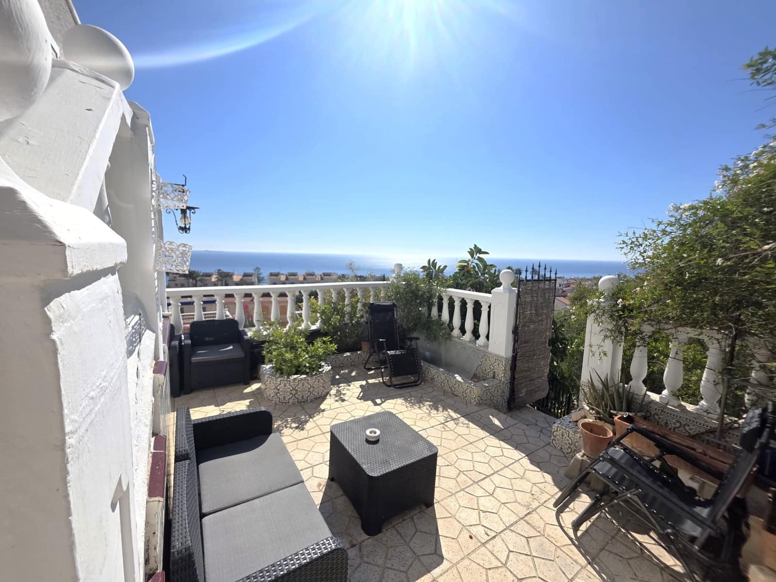 2 slaapkamer Halfvrijstaande villa te koop in Santa Pola met garage - € 199.000 (Ref: 9637189)