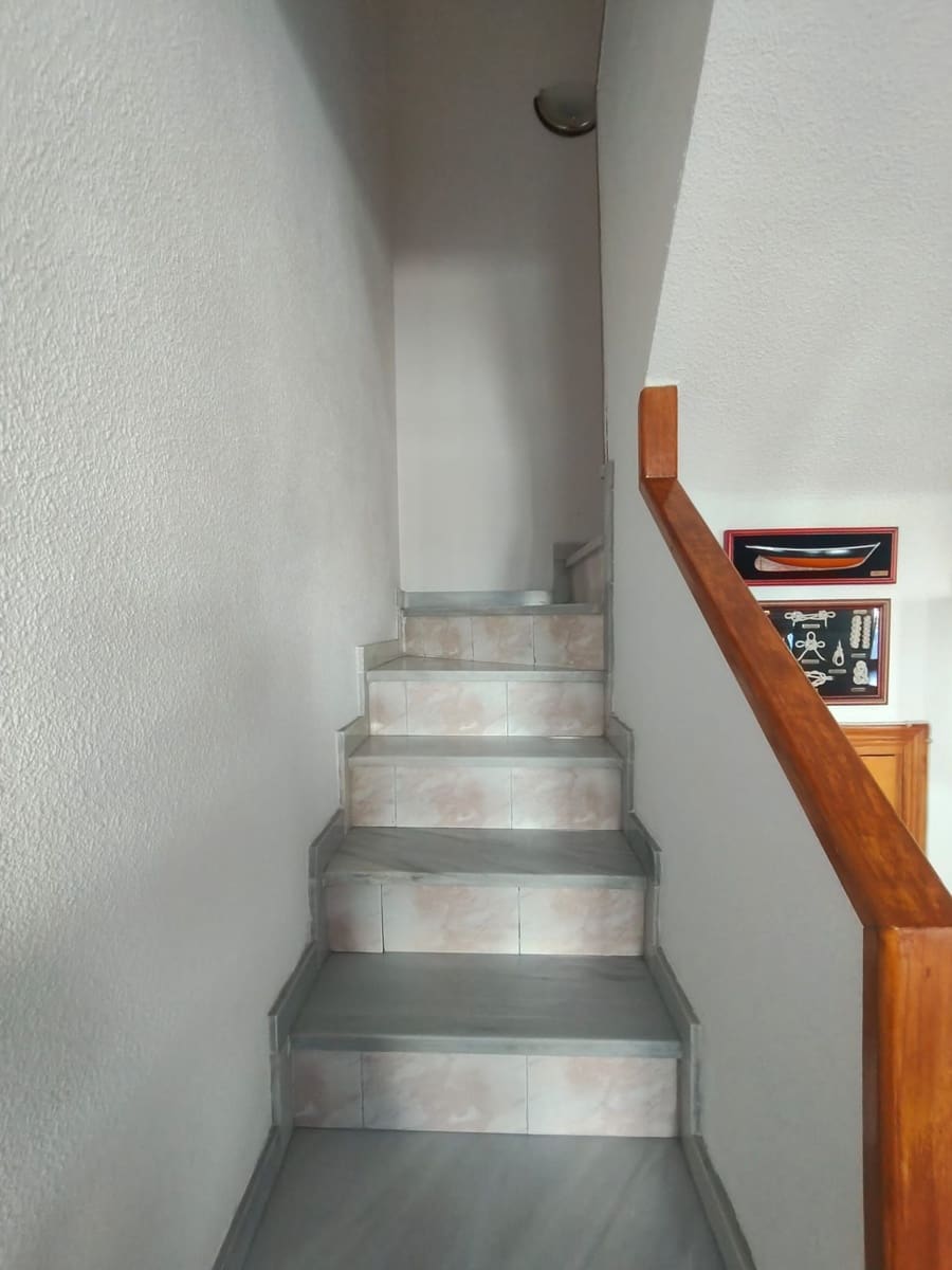 2 sovrum Bungalow att hyra i Santa Pola med garage - 900 € (Ref: 9647821)