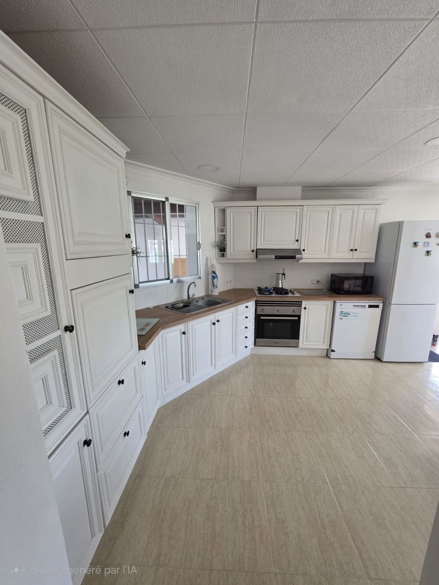 4 chambre Villa/Maison à vendre à Elche / Elx avec piscine garage - 310 000 € (Ref: 9673883)