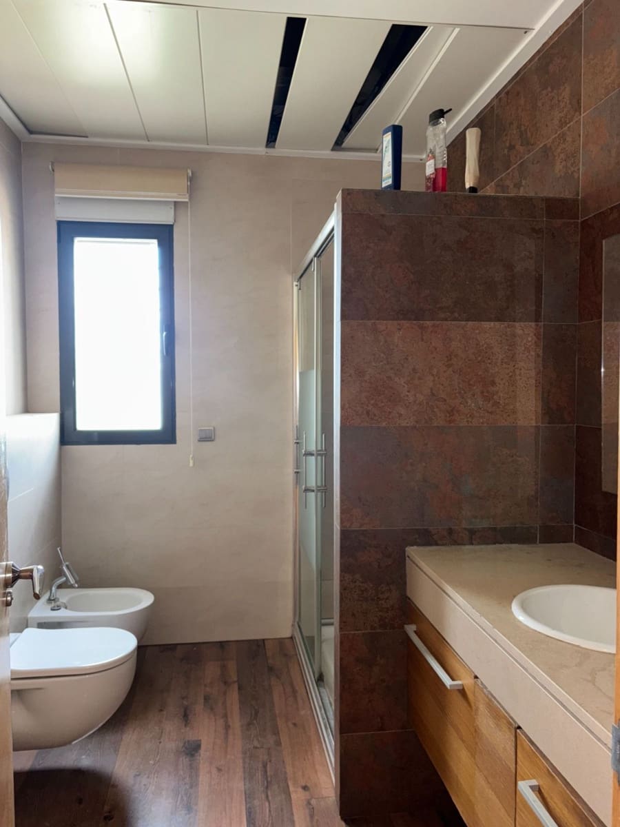 5 chambre Villa/Maison à vendre à Aspe avec garage - 350 000 € (Ref: 9679551)