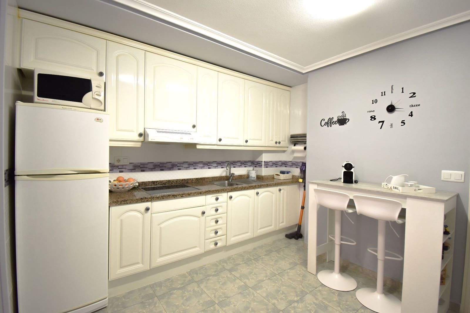 1 bedroom Apartment for rent in Santa Pola with garage - € 800 (Ref: 9682381)