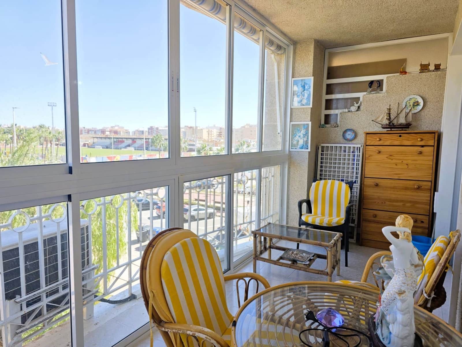 Apartamento de 2 habitaciones en Santa Pola en venta - 180.000 € (Ref: 9690097)