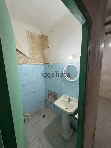 4 bedroom Villa for sale in Elche / Elx with garage - € 153,000 (Ref: 9690098)