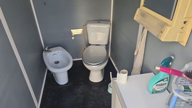 Finca/Country House for sale in Elche / Elx - € 65,000 (Ref: 9694856)