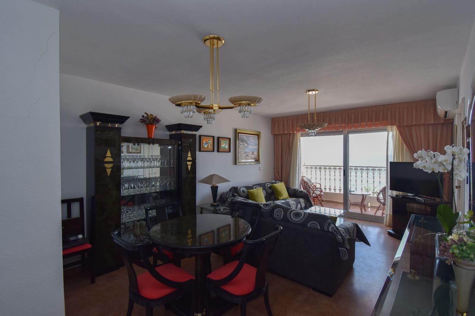 3 sovrum Lägenhet att hyra i Santa Pola - 2 000 € (Ref: 9714574)