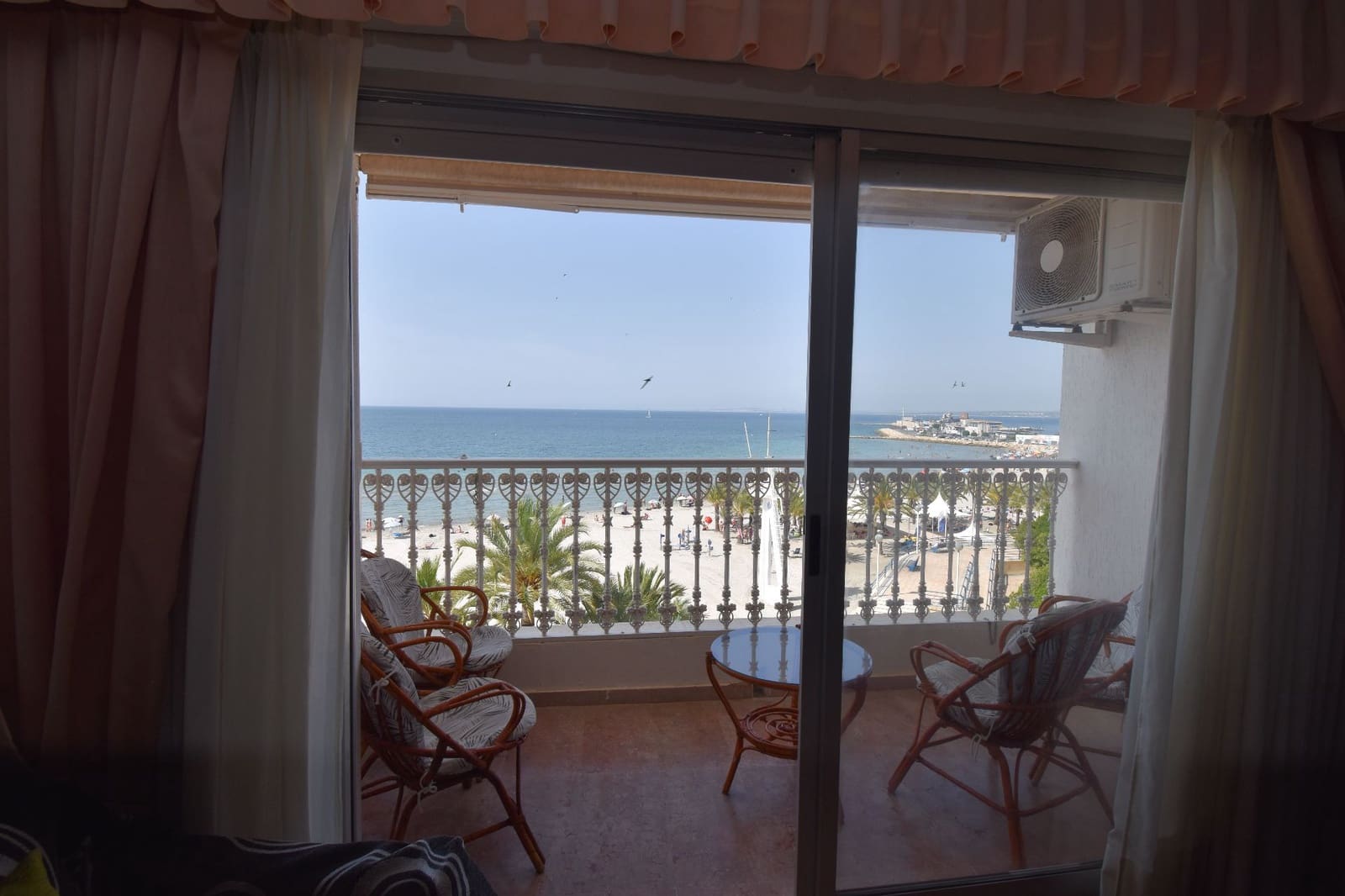 3 sovrum Lägenhet att hyra i Santa Pola - 2 000 € (Ref: 9714574)