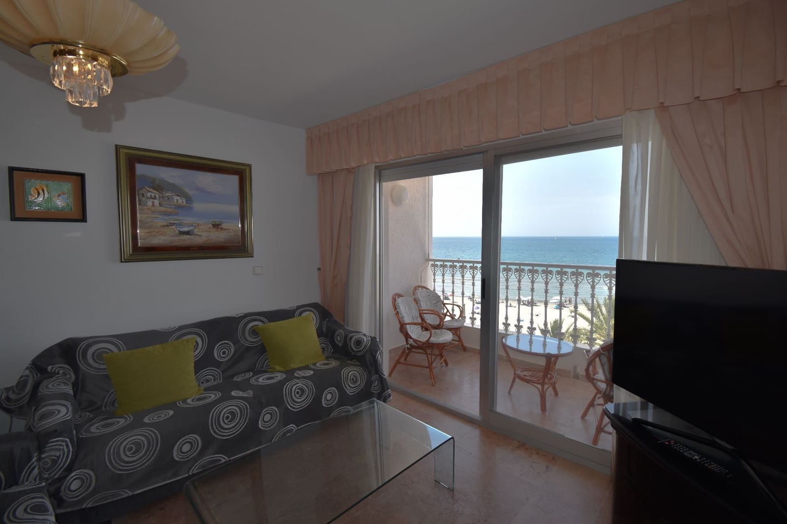 3 sovrum Lägenhet att hyra i Santa Pola - 2 000 € (Ref: 9714574)