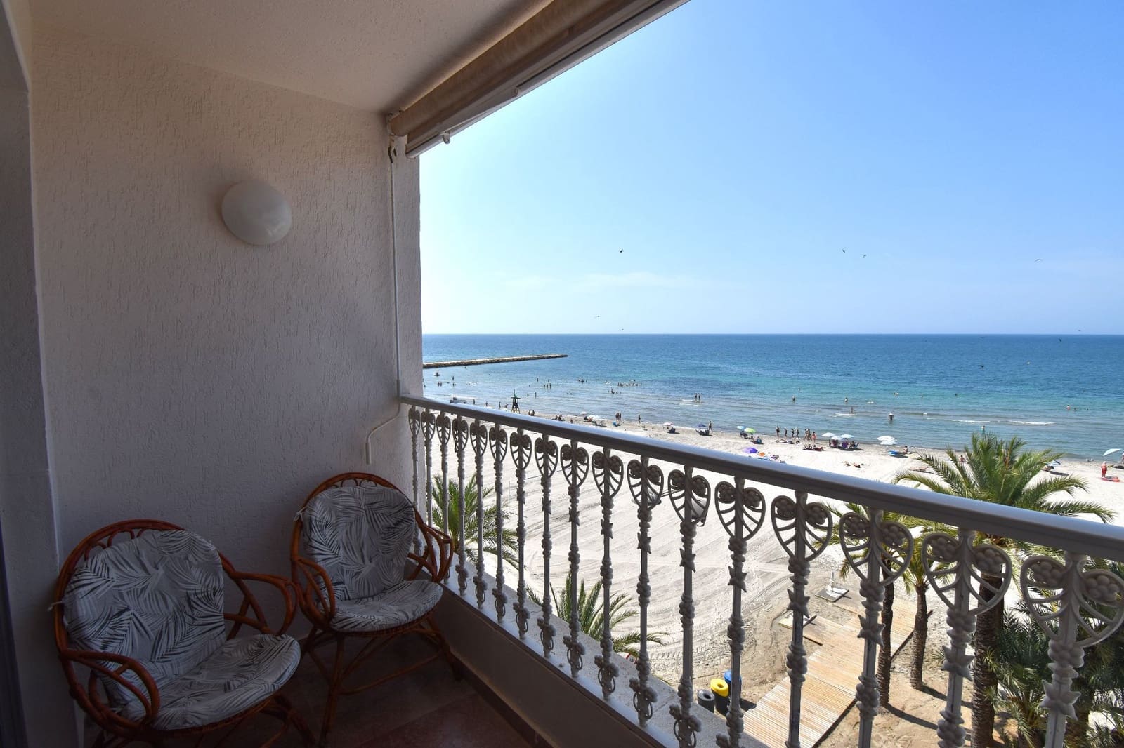 3 sovrum Lägenhet att hyra i Santa Pola - 2 000 € (Ref: 9714574)