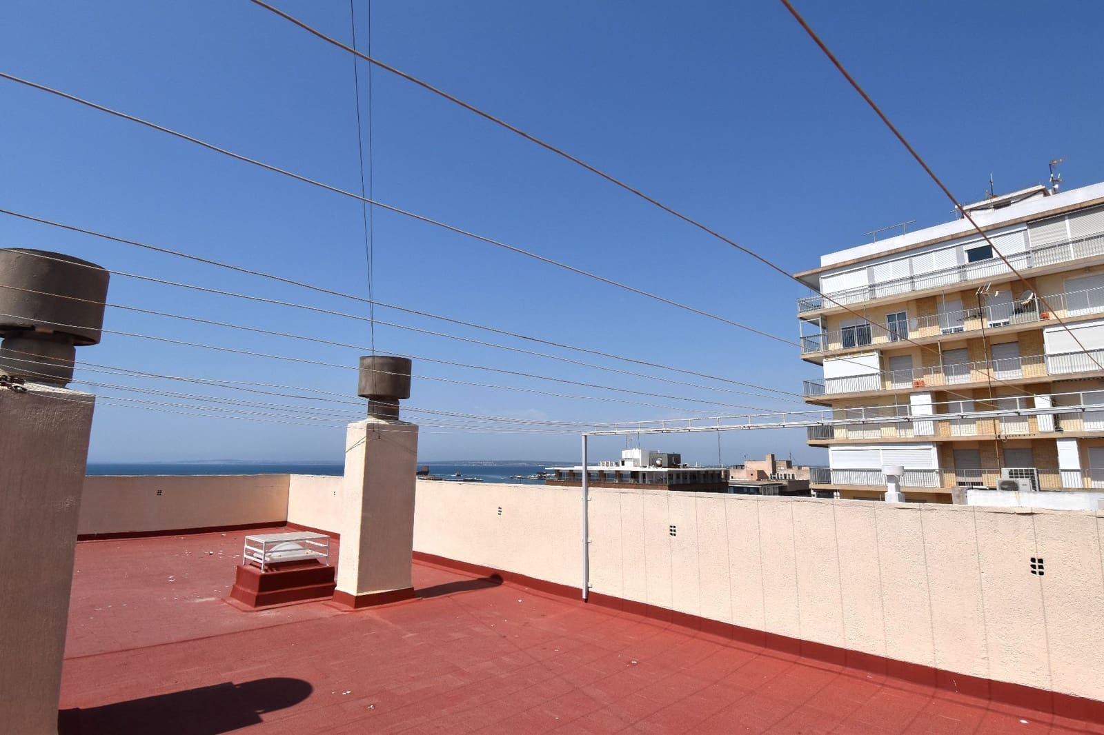 3 sovrum Lägenhet att hyra i Santa Pola - 2 000 € (Ref: 9714574)