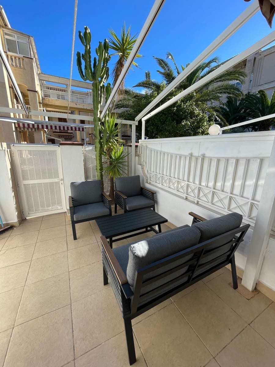 1 bedroom Bungalow for rent in Santa Pola - € 800 (Ref: 9719676)