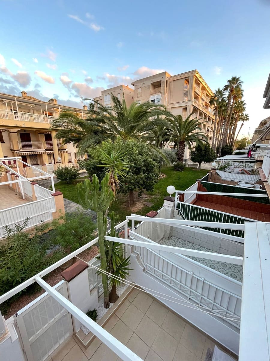 1 bedroom Bungalow for rent in Santa Pola - € 800 (Ref: 9719676)