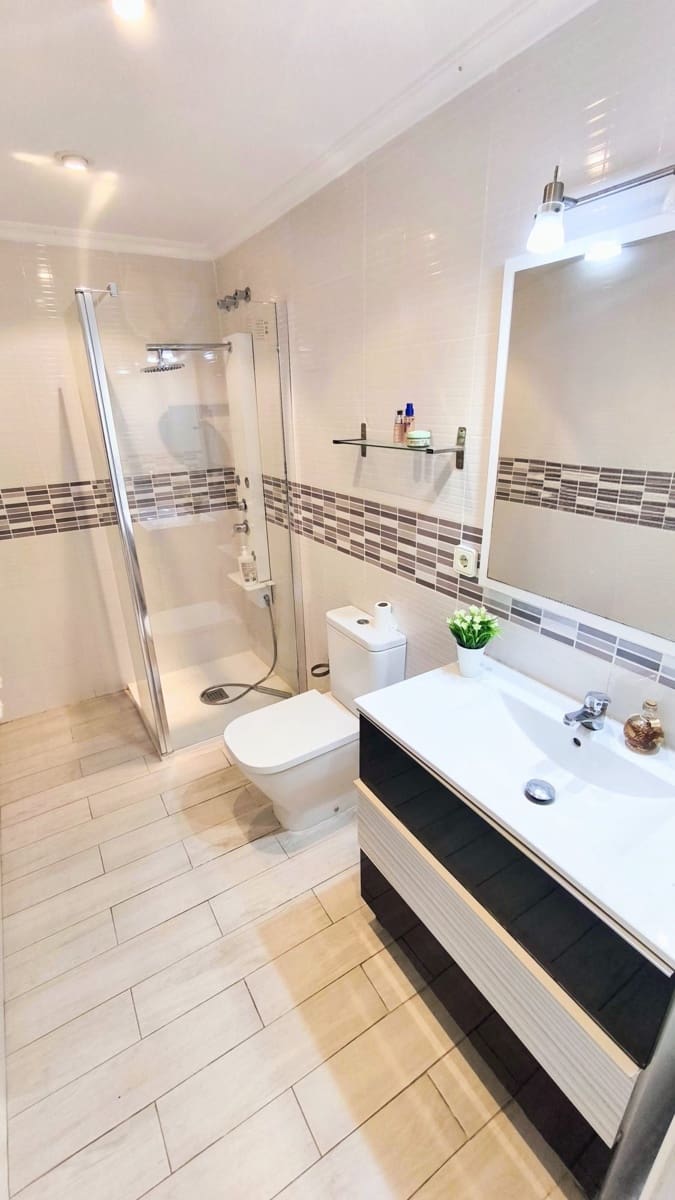 4 bedroom Semi-detached Villa for sale in Santa Pola with garage - € 420,000 (Ref: 9721375)