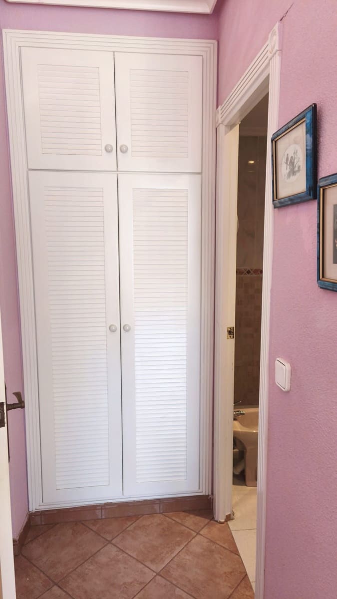 4 bedroom Semi-detached Villa for sale in Santa Pola with garage - € 420,000 (Ref: 9721375)