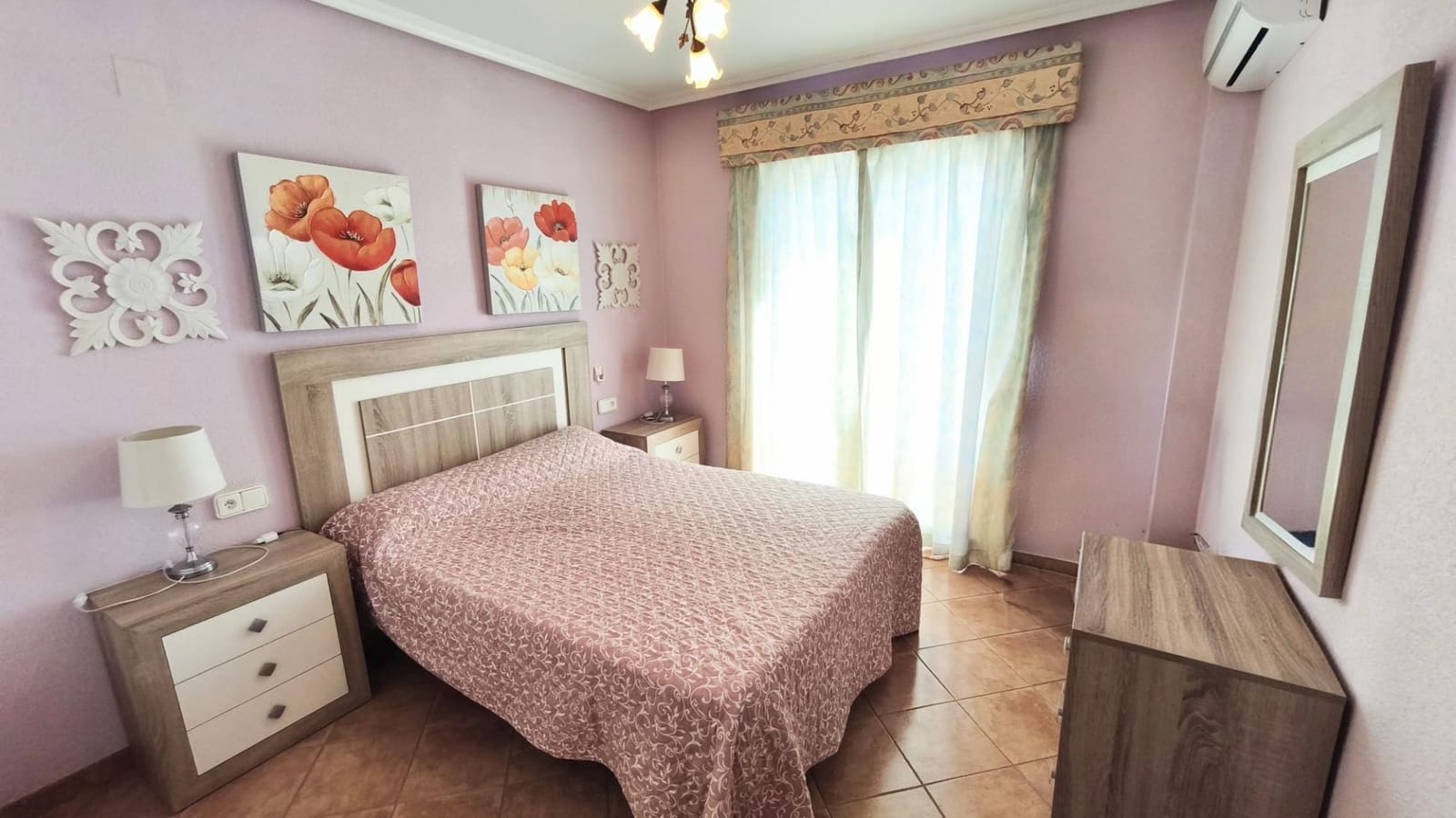 4 bedroom Semi-detached Villa for sale in Santa Pola with garage - € 420,000 (Ref: 9721375)