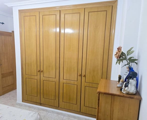 1 bedroom Apartment for sale in Santa Pola - € 140,000 (Ref: 9726411)