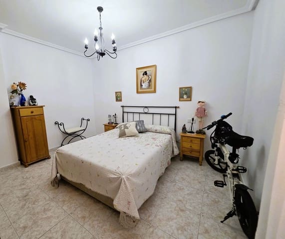 1 bedroom Apartment for sale in Santa Pola - € 140,000 (Ref: 9726411)