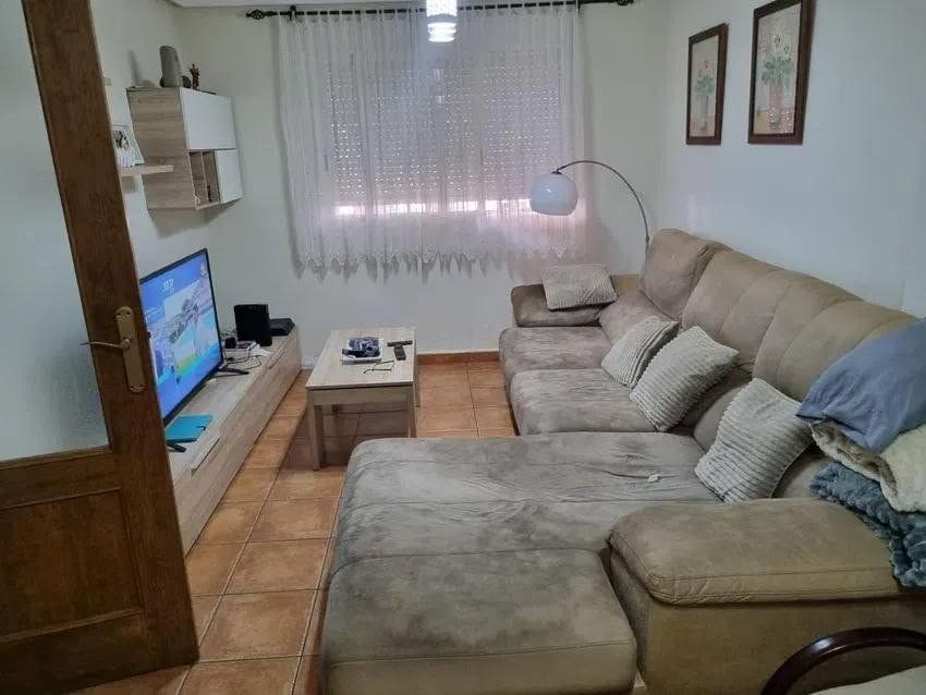 4 soveværelse Villa til salg i Santa Pola med swimmingpool garage - € 215.000 (Ref: 9731718)