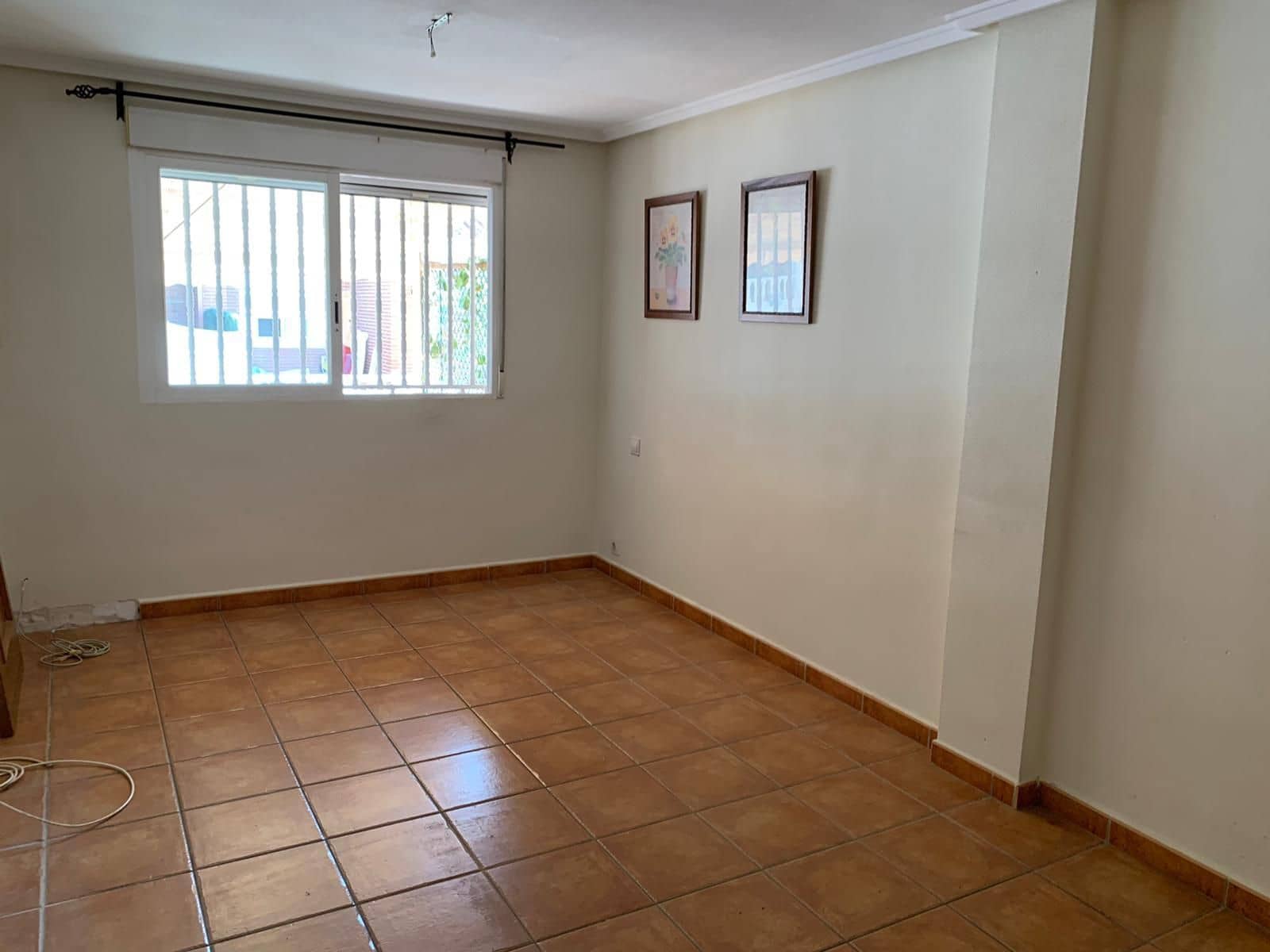 4 soveværelse Villa til salg i Santa Pola med swimmingpool garage - € 215.000 (Ref: 9731718)