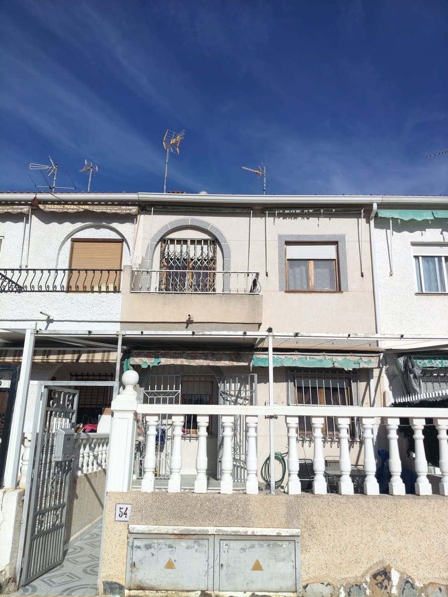 2 bedroom Bungalow for sale in Santa Pola - € 165,000 (Ref: 9741532)