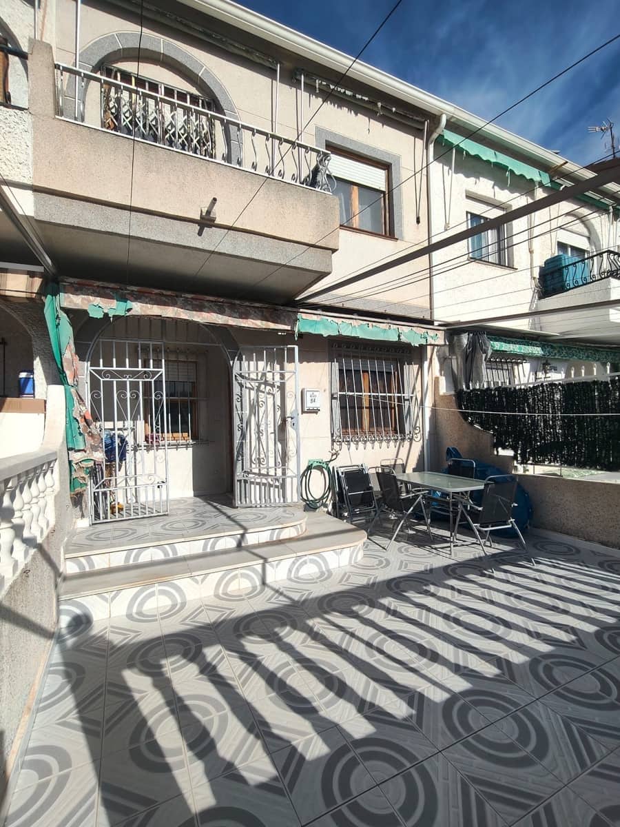 2 bedroom Bungalow for sale in Santa Pola - € 165,000 (Ref: 9741532)