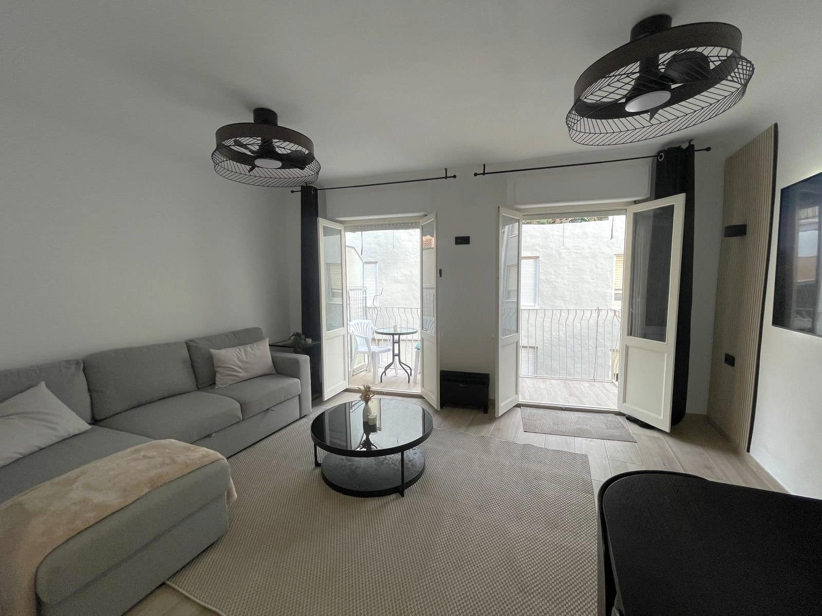 2 bedroom Apartment for rent in Santa Pola - € 800 (Ref: 9758562)