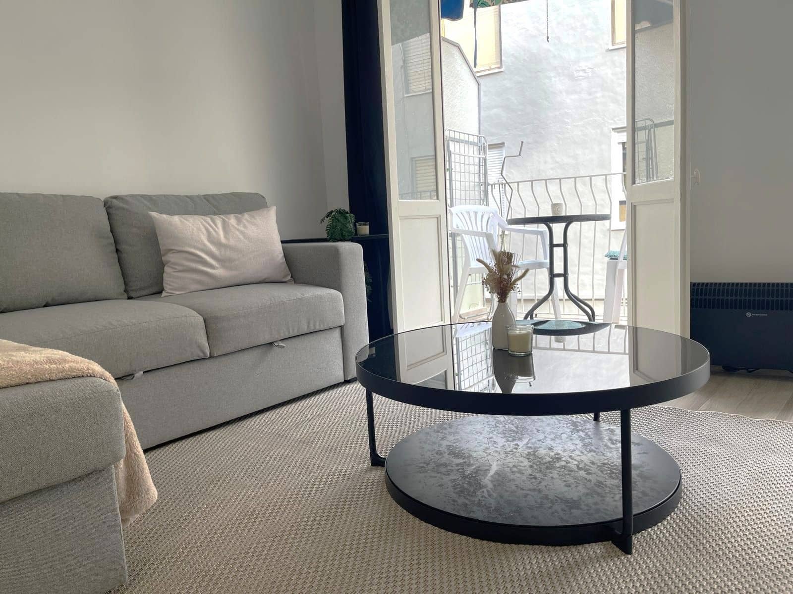 2 bedroom Apartment for rent in Santa Pola - € 800 (Ref: 9758562)