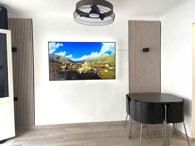 2 slaapkamer Appartement te huur in Playa Levante, Santa Pola - € 800 (Ref: 9758562)