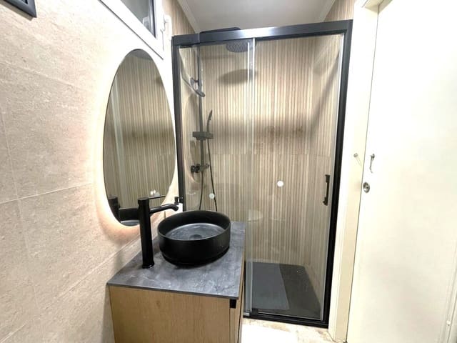 2 slaapkamer Appartement te huur in Playa Levante, Santa Pola - € 800 (Ref: 9758562)