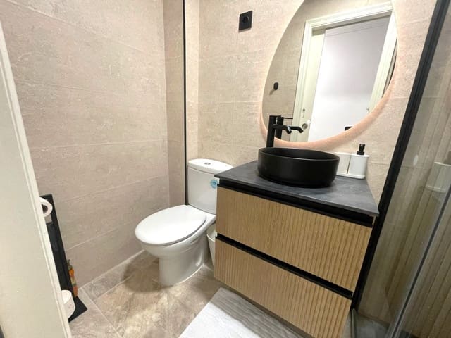 2 slaapkamer Appartement te huur in Playa Levante, Santa Pola - € 800 (Ref: 9758562)