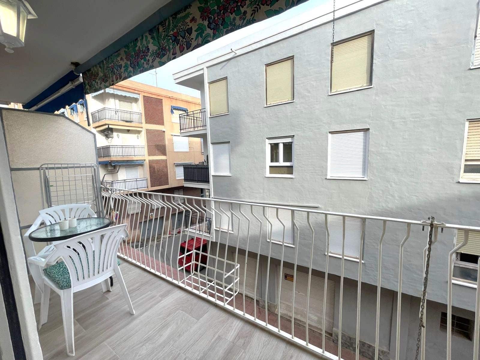 2 bedroom Apartment for rent in Santa Pola - € 800 (Ref: 9758562)