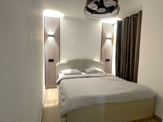 2 slaapkamer Appartement te huur in Playa Levante, Santa Pola - € 800 (Ref: 9758562)