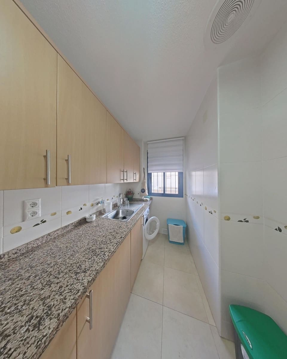 2 soverom Leilighet til salgs i Santa Pola med svømmebasseng garasje - € 243 000 (Ref: 9788049)