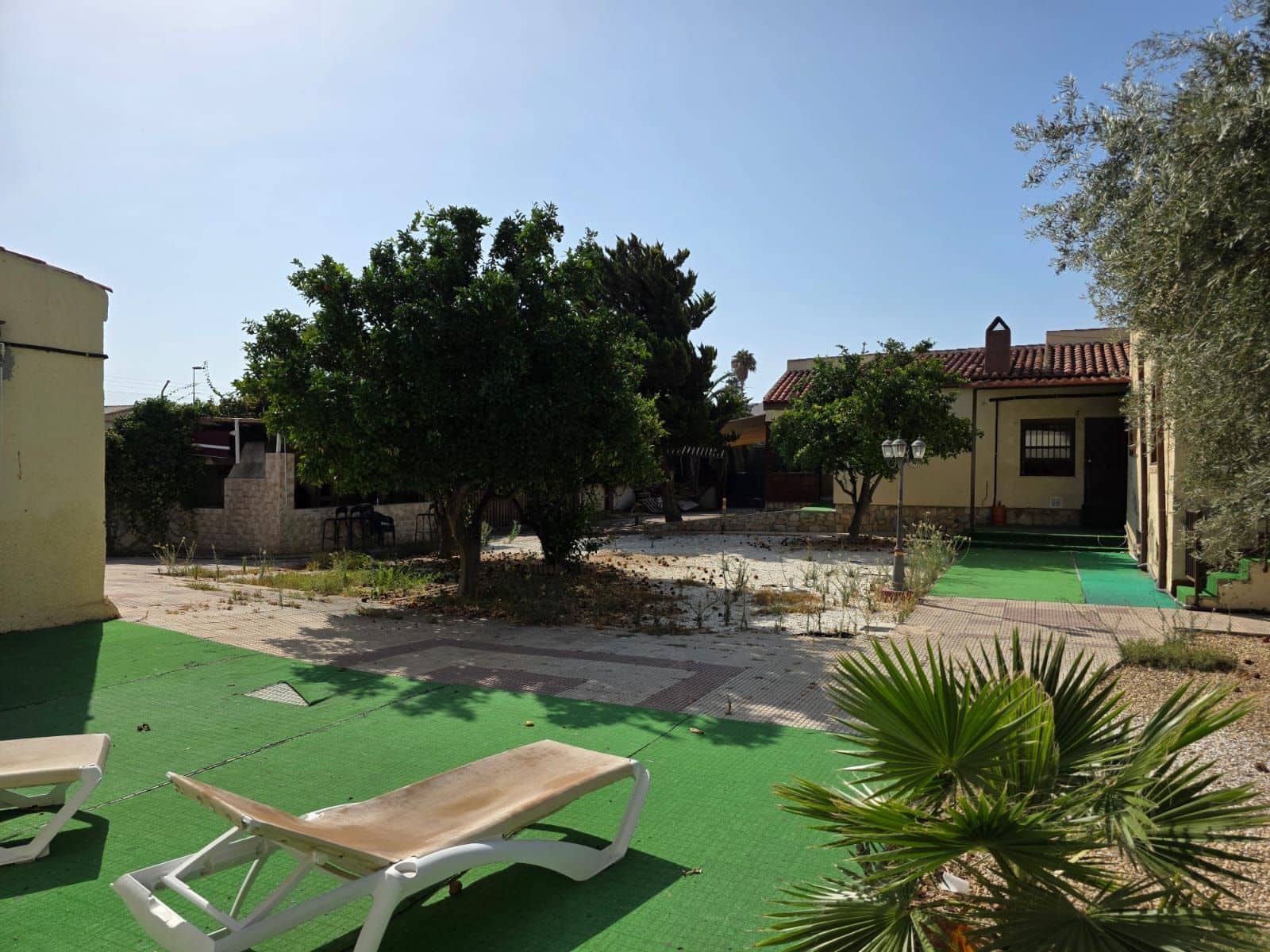 6 bedroom Villa for sale in Santa Pola - € 750,000 (Ref: 9819965)