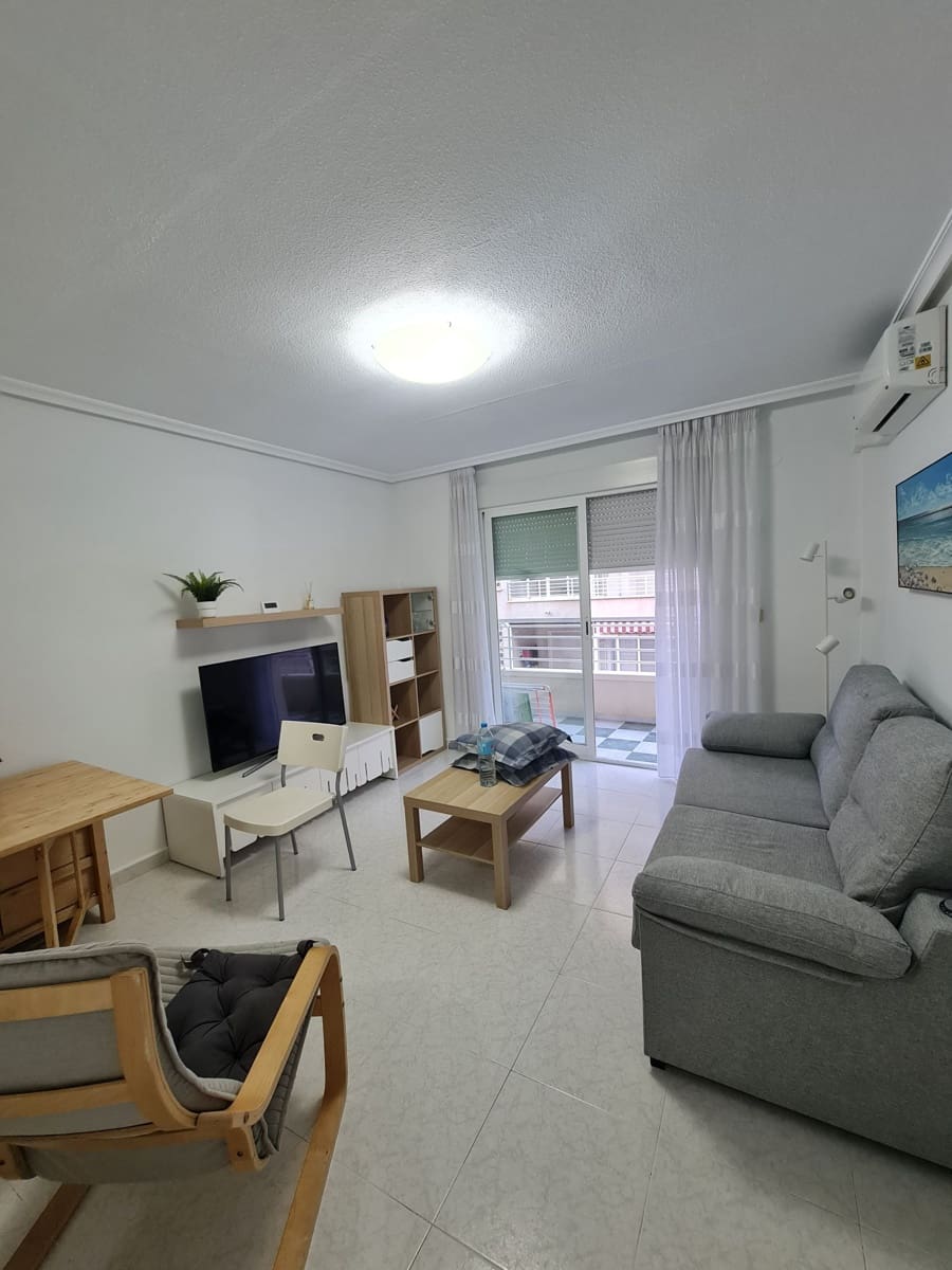 1 bedroom Apartment for rent in Santa Pola - € 800 (Ref: 9830772)