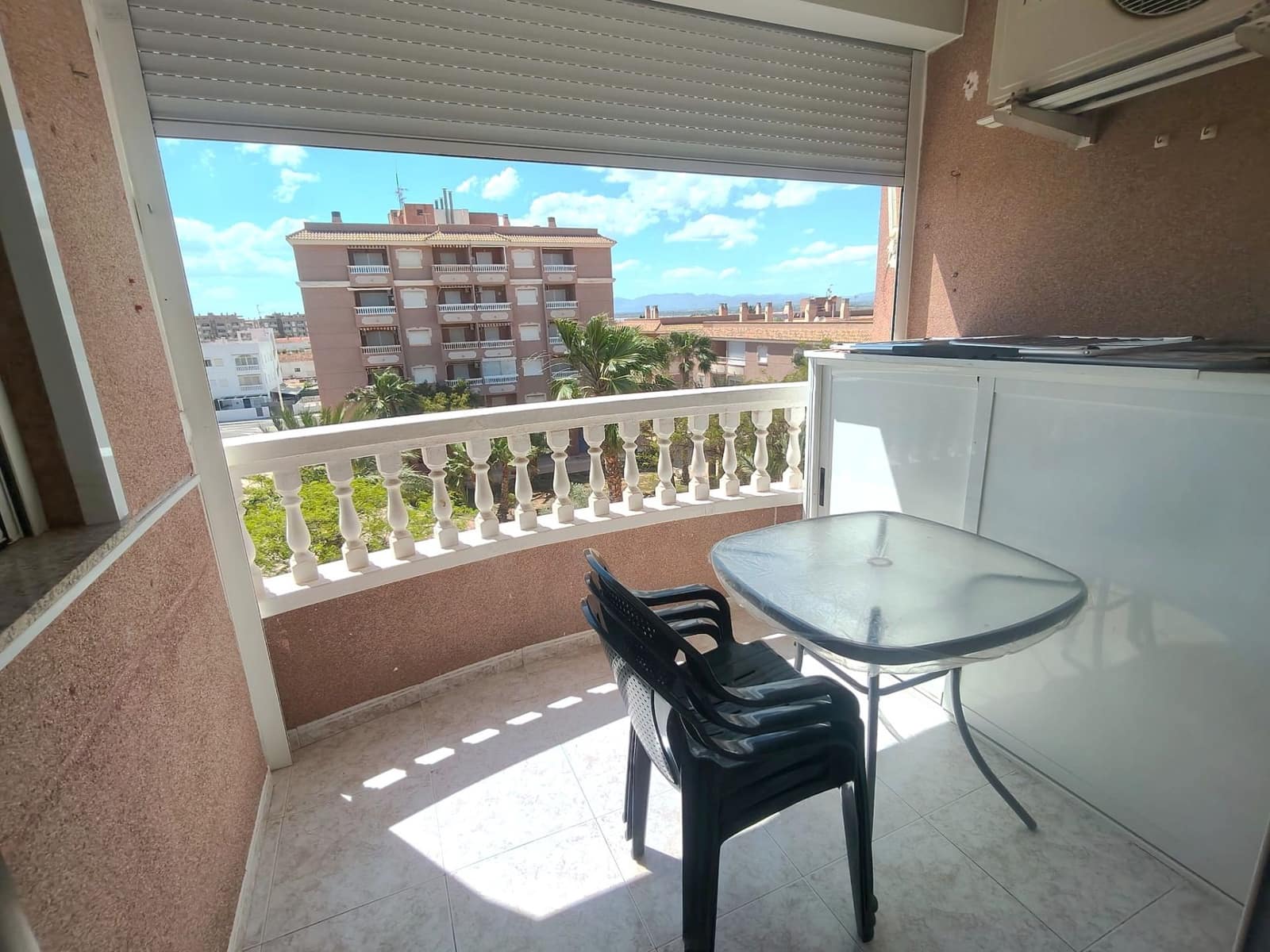2 bedroom Apartment for rent in Santa Pola - € 850 (Ref: 9838947)