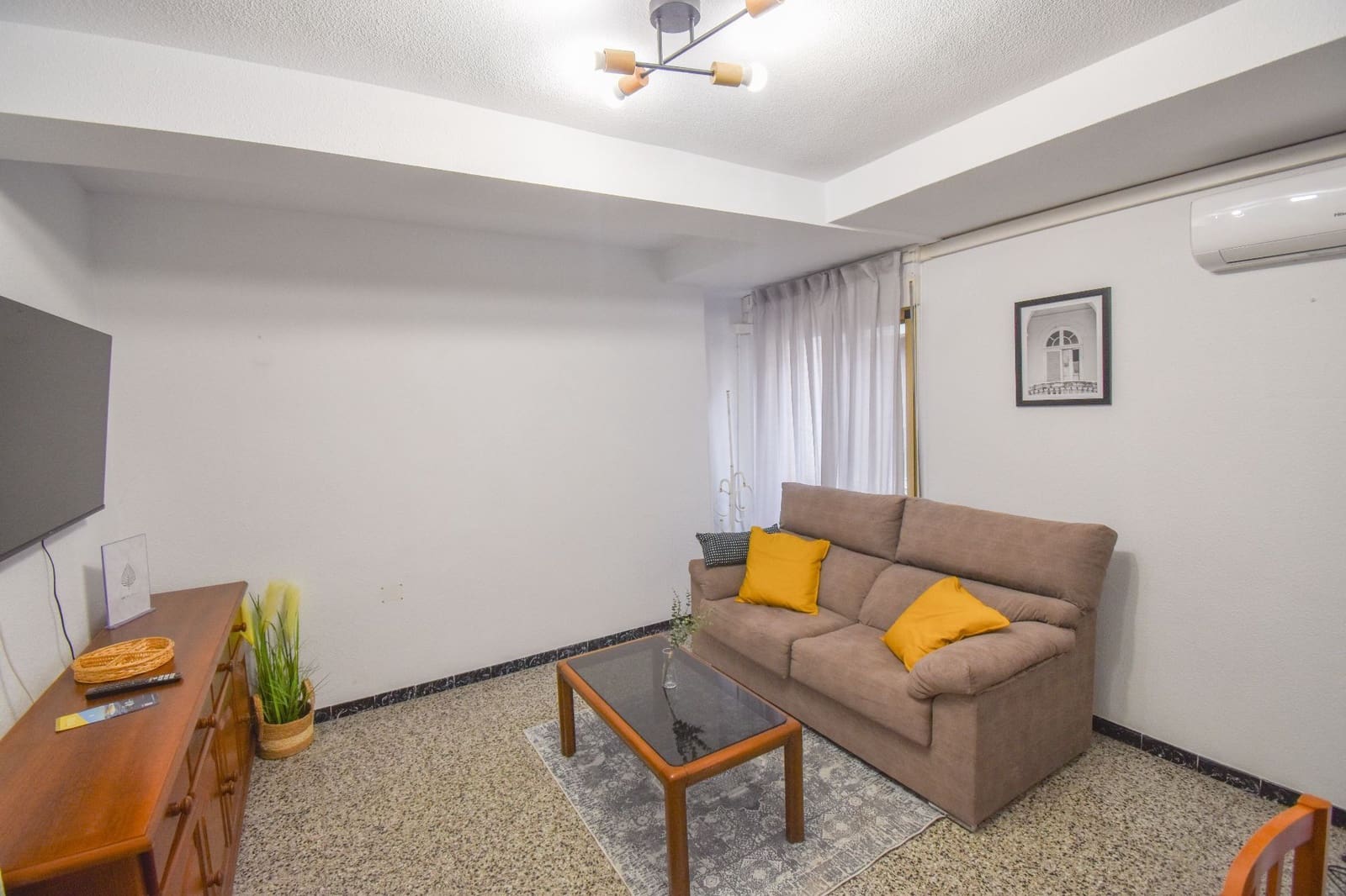 2 bedroom Apartment for rent in Santa Pola - € 750 (Ref: 9838948)