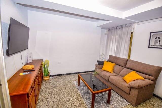 2 Zimmer Apartment zu vermieten in Centro, Santa Pola - 750 € (Ref: 9838948)