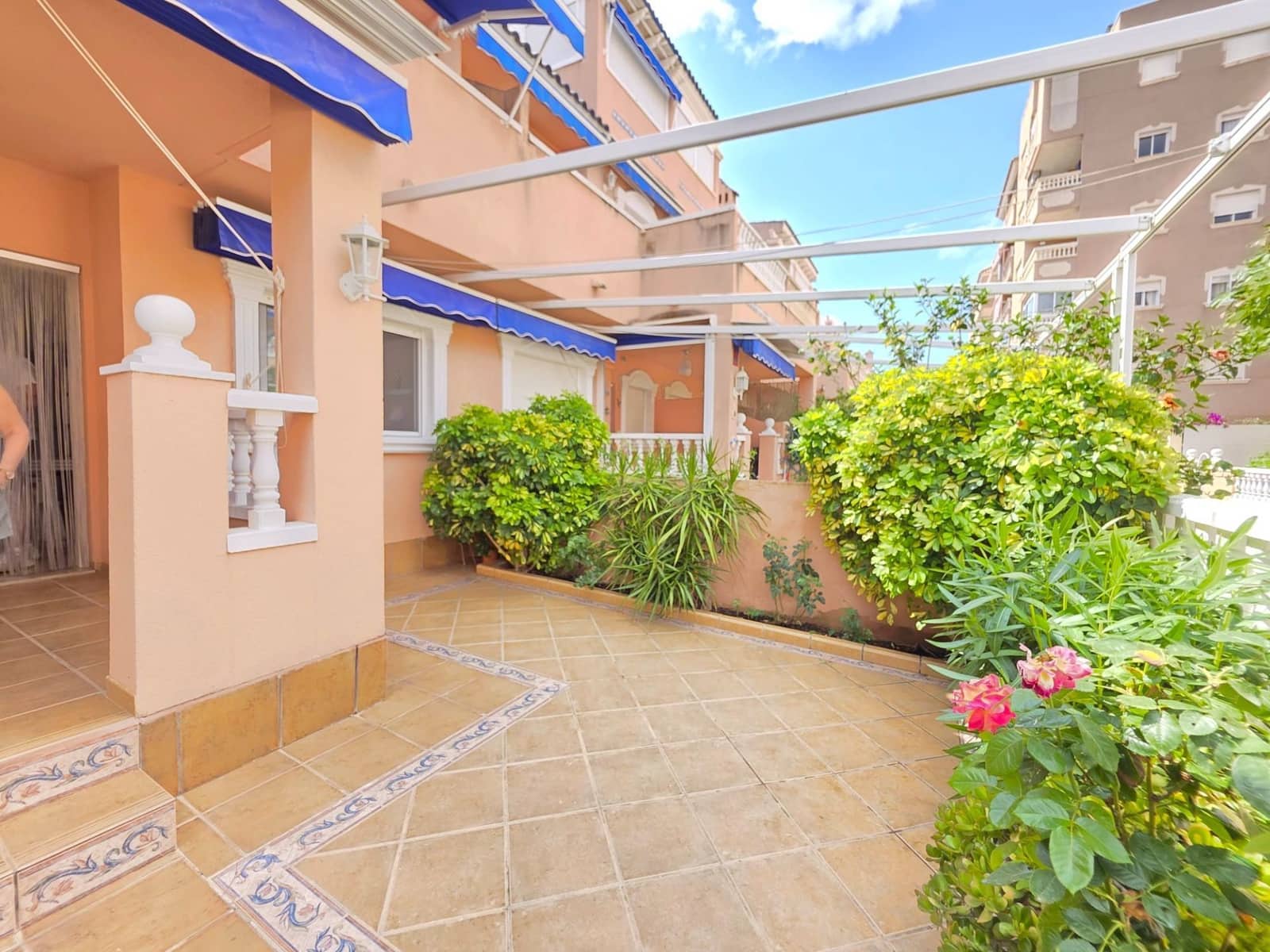 3 quarto Moradia Geminada para venda em Santa Pola - 259 900 € (Ref: 9896211)