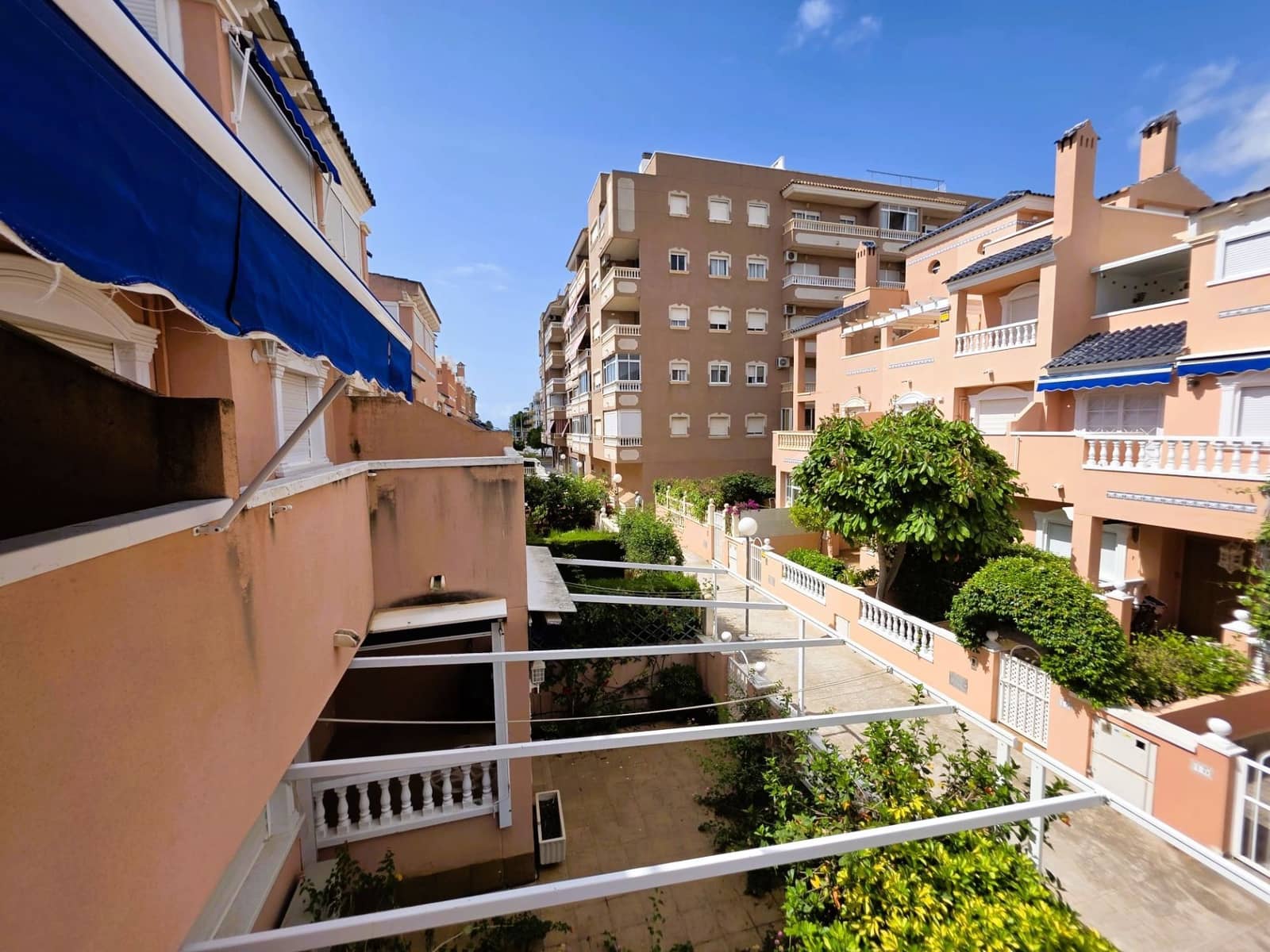 3 quarto Moradia Geminada para venda em Santa Pola - 259 900 € (Ref: 9896211)
