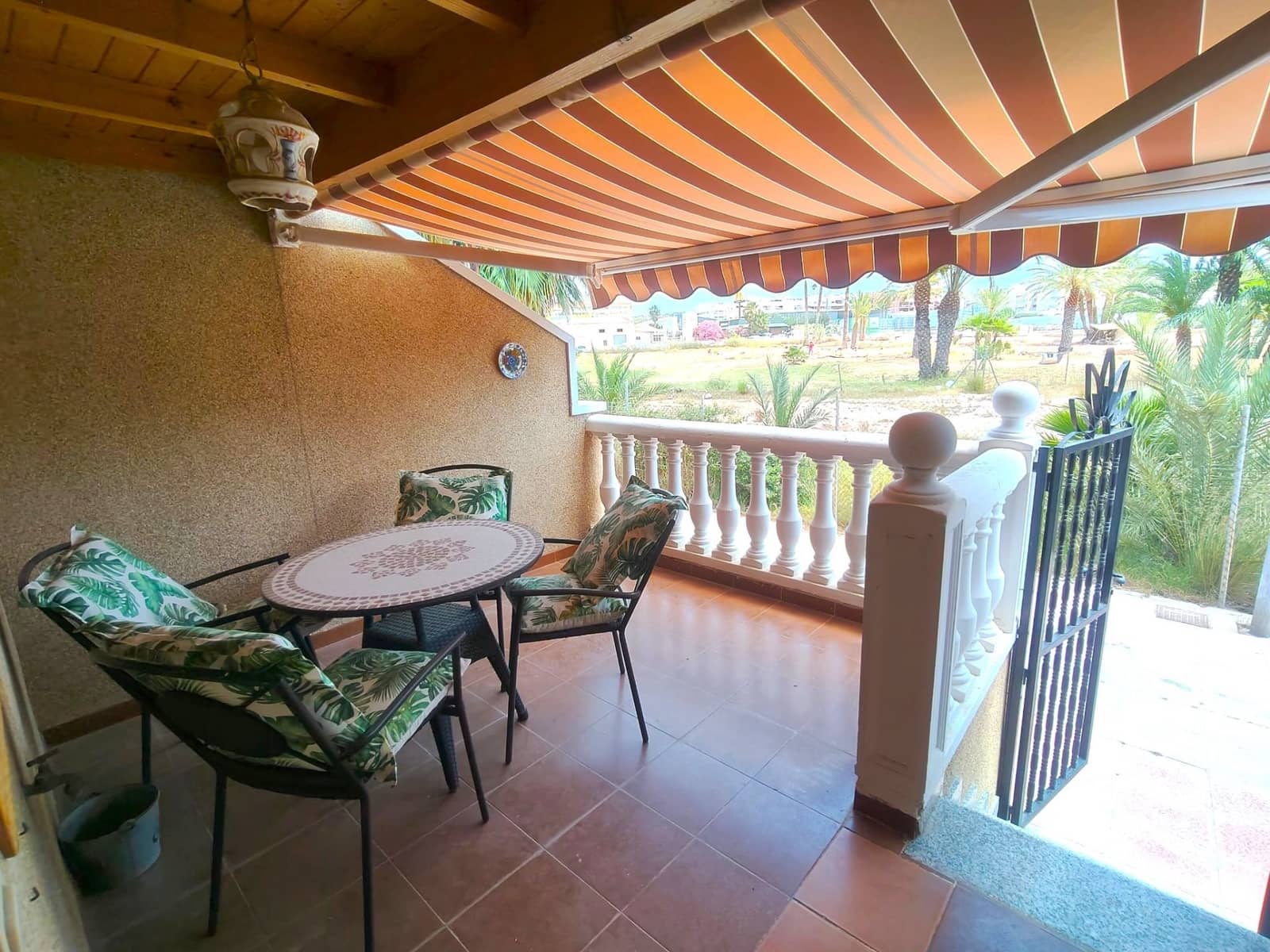 3 chambre Bungalow à vendre à Santa Pola avec garage - 265 000 € (Ref: 9896212)