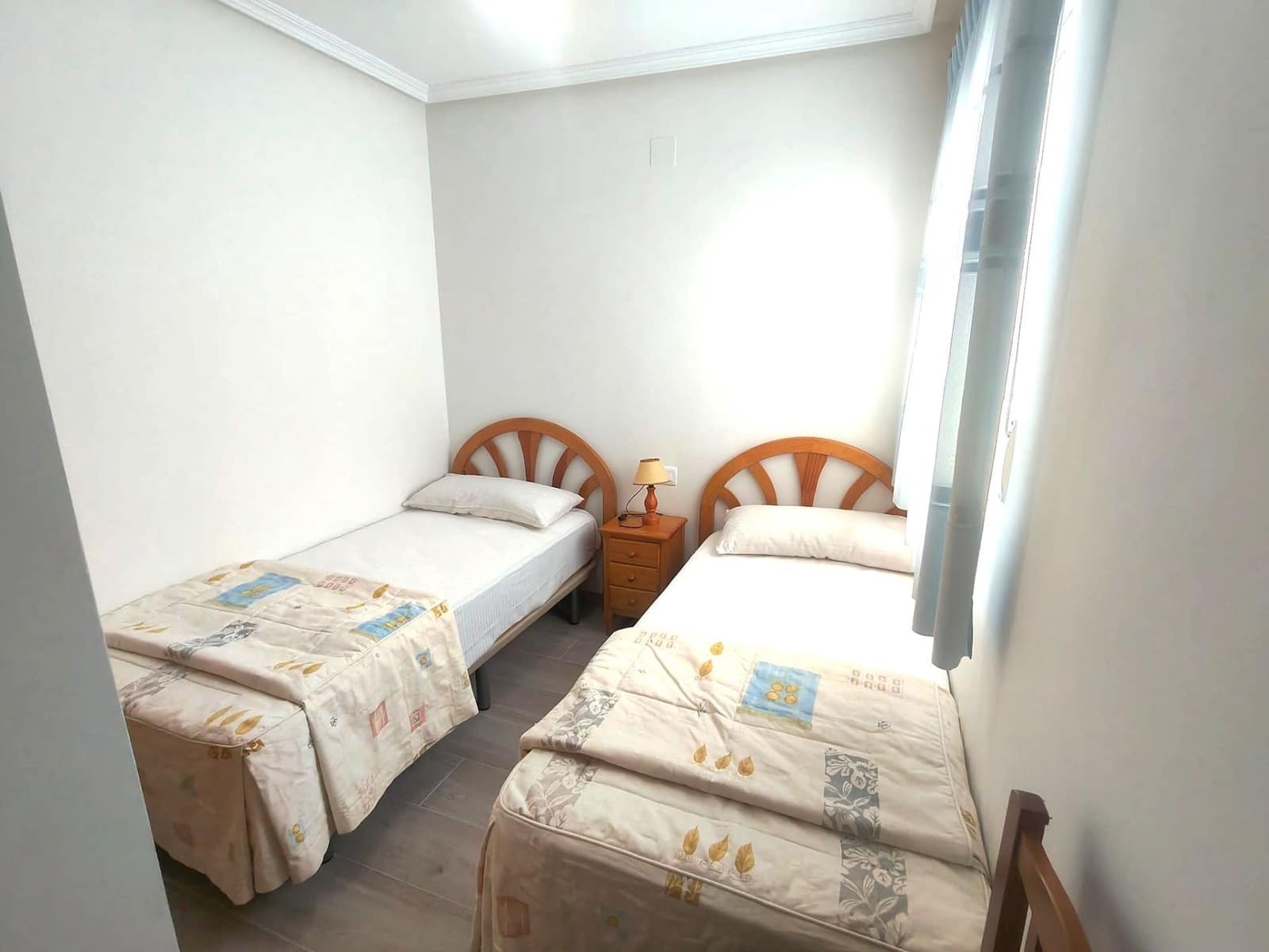 Appartement de 3 chambres à louer à Santa Pola - 850 € (Ref: 9919926)