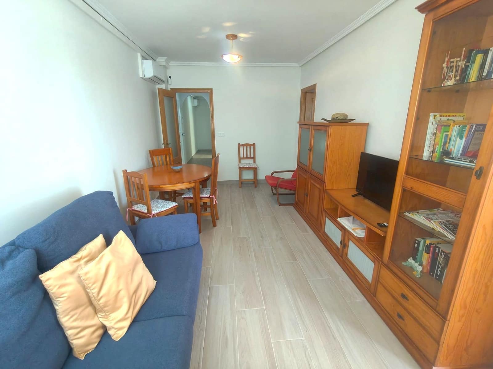 Appartement de 3 chambres à louer à Santa Pola - 850 € (Ref: 9919926)