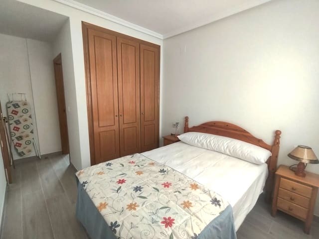 Appartement de 3 chambres à louer à Santa Pola - 850 € (Ref: 9919926)
