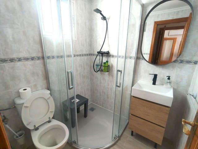 Appartement de 3 chambres à louer à Santa Pola - 850 € (Ref: 9919926)