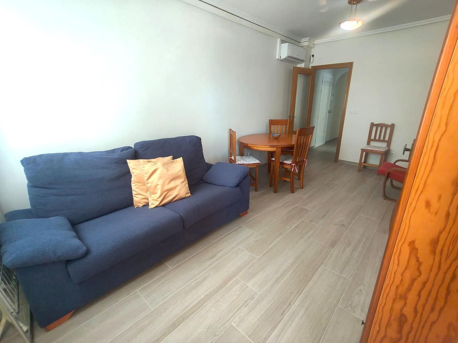 Appartement de 3 chambres à louer à Santa Pola - 850 € (Ref: 9919926)