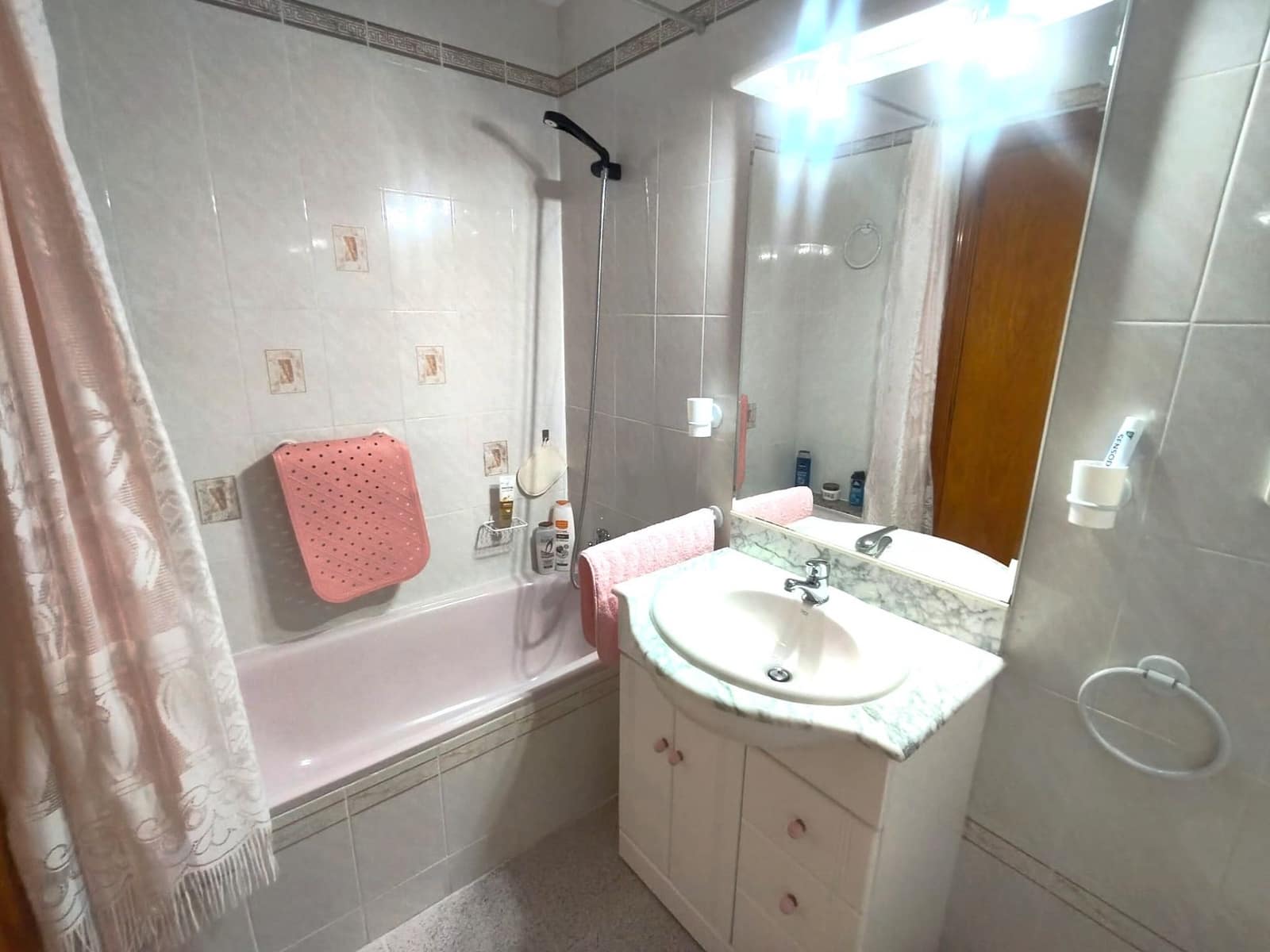 2 Zimmer Wohnung zu vermieten in Santa Pola - 900 € (Ref: 9919927)