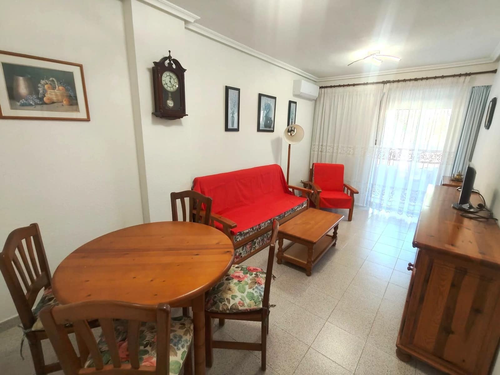 2 Zimmer Wohnung zu vermieten in Santa Pola - 900 € (Ref: 9919927)