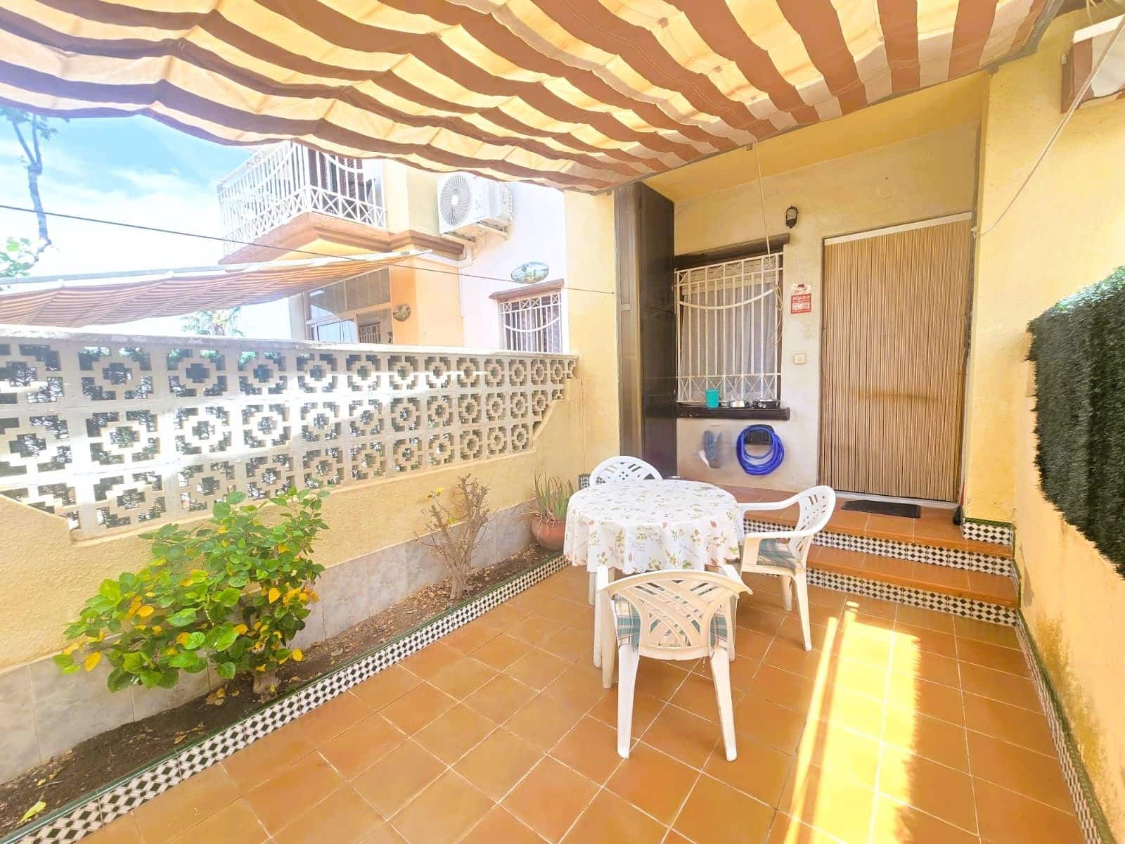 1 sovrum Bungalow till salu i Santa Pola - 150 000 € (Ref: 9928845)